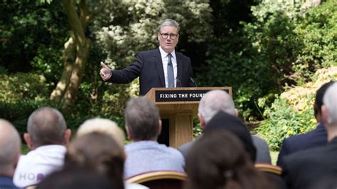 Budget will be painful, Starmer warns in Downing Street speech.